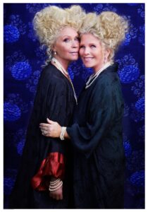 Lili och Susie, fotografi av Caroline Roosmark